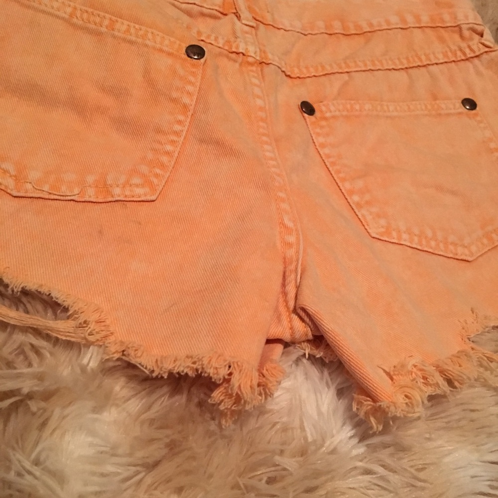 Free People shorts size 28 - Picture 8 of 8